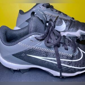 Nike Boys Vapor Edge Shark 2 DH5089-010 Black Football Cleats Shoes Size 12